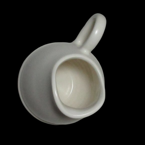 Vintage Pfaltzgraff Pitcher, Basket Weave Pattern - Picture 5 of 5